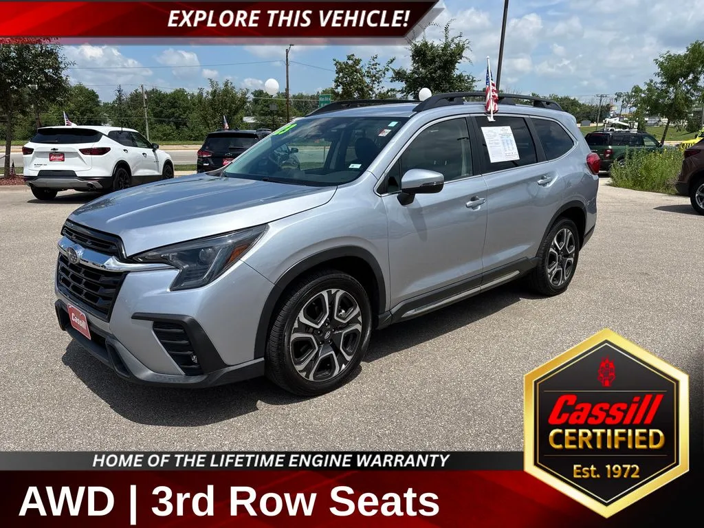 Silver 2023 Subaru Ascent Limited for sale in Cedar Rapids, IA