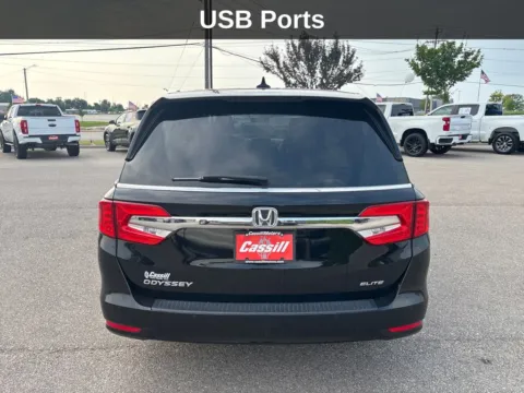 More photos of 2020 Honda Odyssey Elite at Cassill Motors, IA