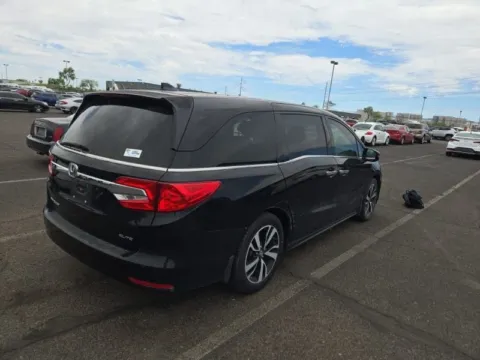 More photos of 2020 Honda Odyssey Elite at Cassill Motors, IA