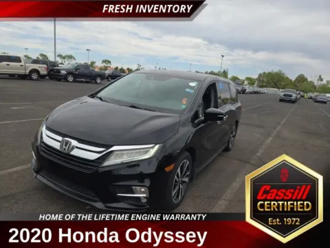 Black 2020 Honda Odyssey Elite for sale in Cedar Rapids, IA