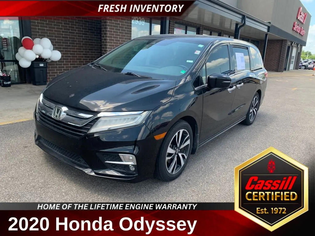 Black 2020 Honda Odyssey Elite for sale in Cedar Rapids, IA