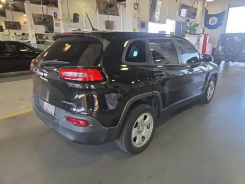 More photos of 2016 Jeep Cherokee Sport at Cassill Motors, IA