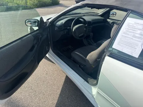 More photos of 1999 Pontiac Sunfire GT at Cassill Motors, IA