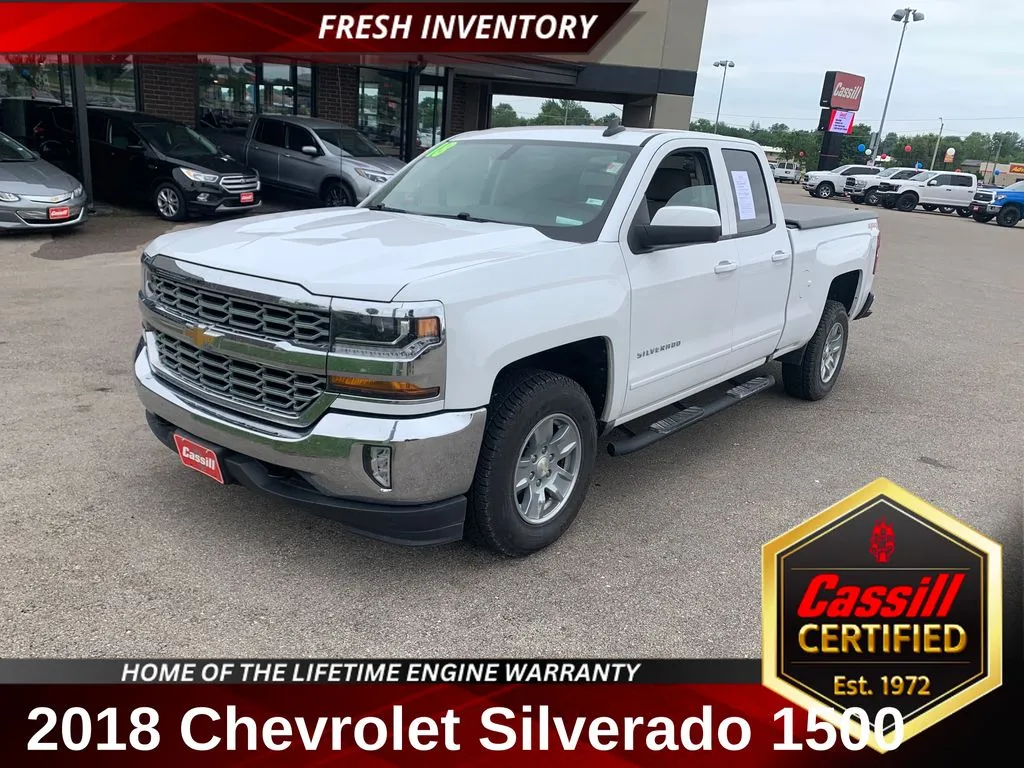 White 2018 Chevrolet Silverado 1500 LT for sale in Cedar Rapids, IA