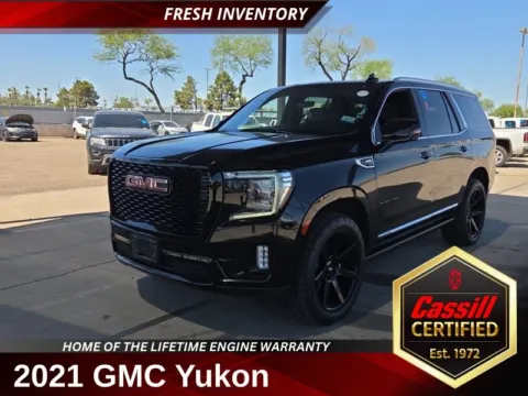 Black 2021 GMC Yukon Denali for sale in Cedar Rapids, IA