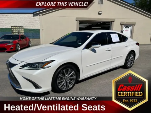 White 2020 Lexus ES 350 for sale in Cedar Rapids, IA