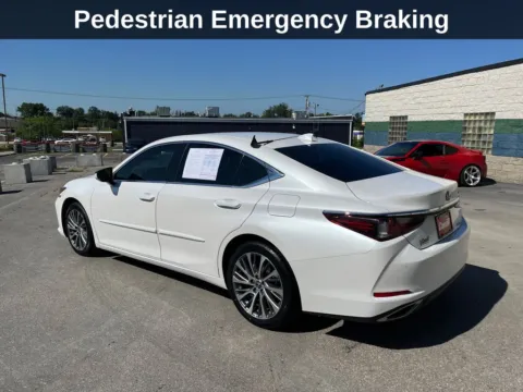 Another view of 2020 Lexus ES 350 for sale in Cedar Rapids, IA at Cassill Motors