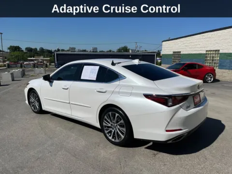 Another view of 2020 Lexus ES 350 for sale in Cedar Rapids, IA at Cassill Motors