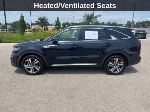 Photos of 2023 Kia Sorento Plug-In Hybrid SX Prestige for sale in Cedar Rapids, IA at Cassill Motors