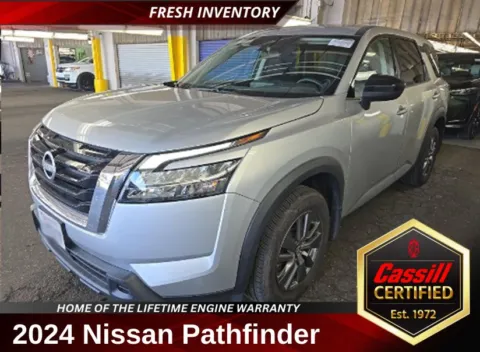 Silver 2024 Nissan Pathfinder S for sale in Cedar Rapids, IA