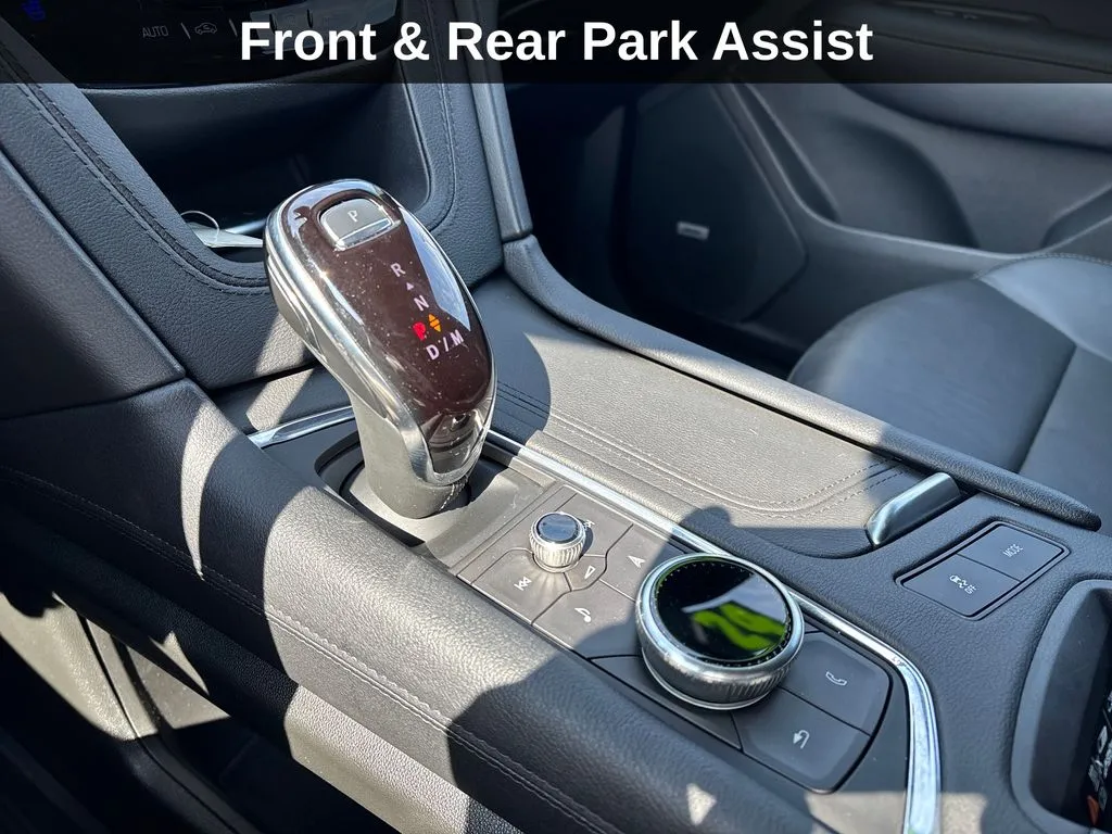 Cadillac XT6 photo 25