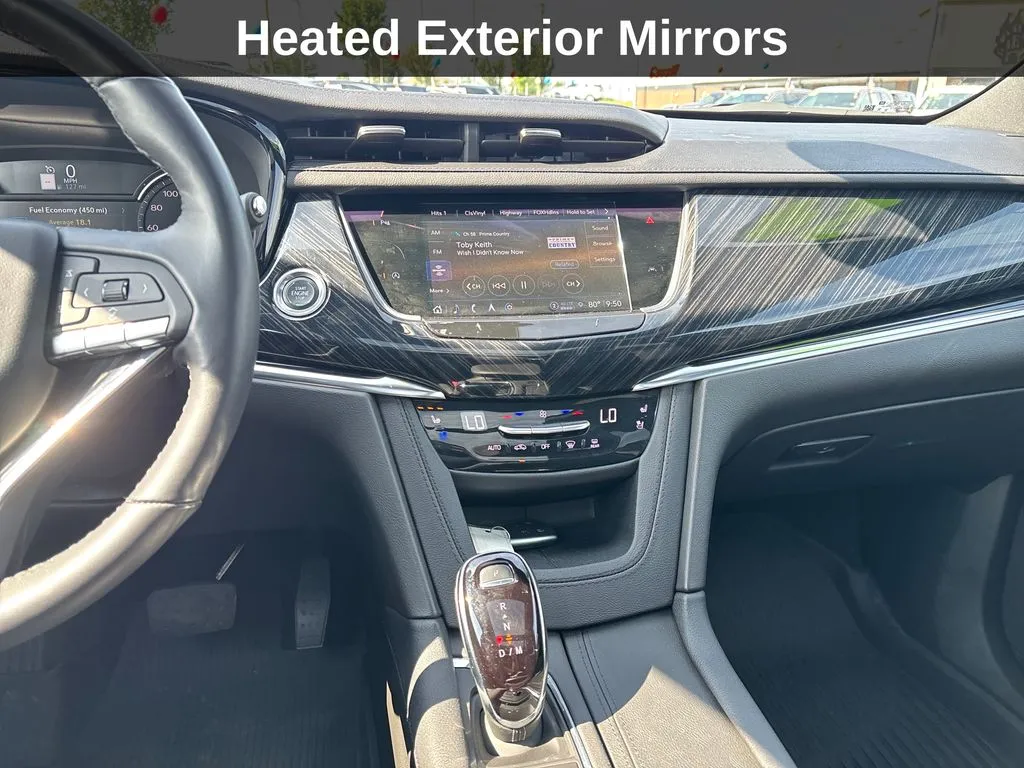 Cadillac XT6 photo 24