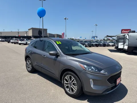 More photos of 2021 Ford Escape Hybrid SEL at Cassill Motors, IA