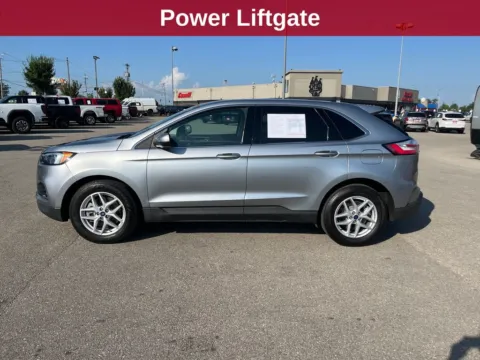 Photos of 2022 Ford Edge SEL for sale in Cedar Rapids, IA at Cassill Motors