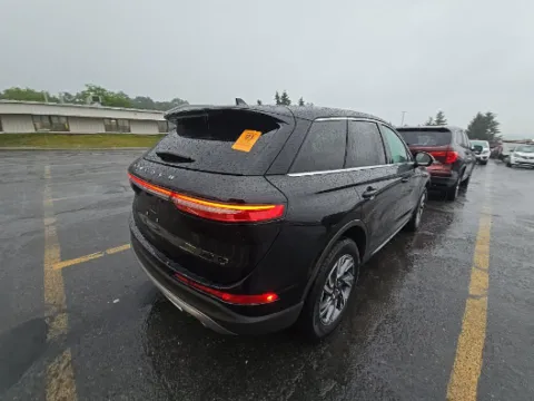 More photos of 2023 Lincoln Corsair Standard at Cassill Motors, IA