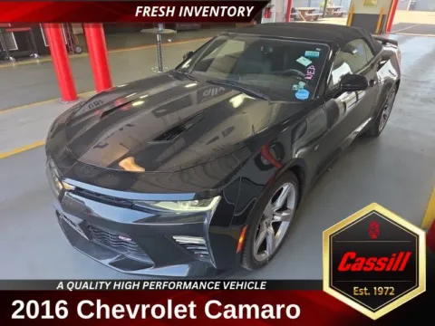 Black 2016 Chevrolet Camaro SS for sale in Cedar Rapids, IA