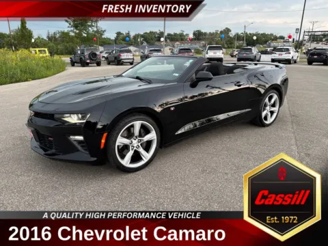 Black 2016 Chevrolet Camaro SS for sale in Cedar Rapids, IA