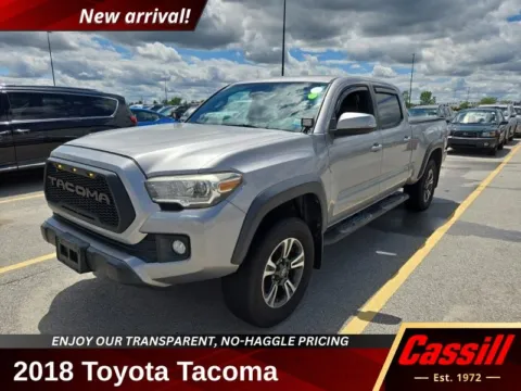Silver 2018 Toyota Tacoma TRD Off-Road for sale in Cedar Rapids, IA