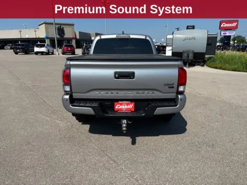 More photos of 2018 Toyota Tacoma TRD Off-Road at Cassill Motors, IA