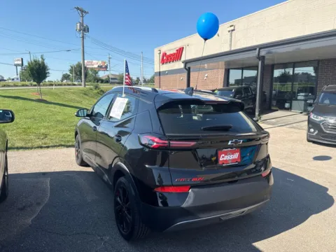 Photos of 2023 Chevrolet Bolt EUV LT for sale in Cedar Rapids, IA at Cassill Motors