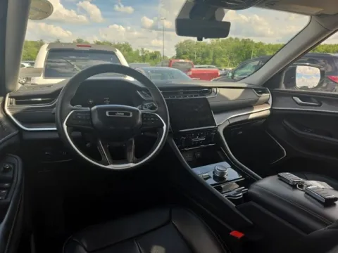 More photos of 2023 Jeep Grand Cherokee L Limited at Cassill Motors, IA