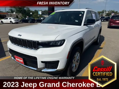 White 2023 Jeep Grand Cherokee L Limited for sale in Cedar Rapids, IA