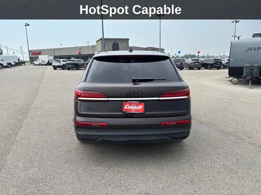 Audi Q7 photo 5