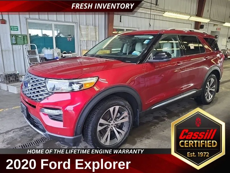Red 2020 Ford Explorer Platinum for sale in Cedar Rapids, IA