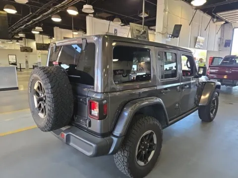 More photos of 2018 Jeep Wrangler Unlimited Rubicon at Cassill Motors, IA