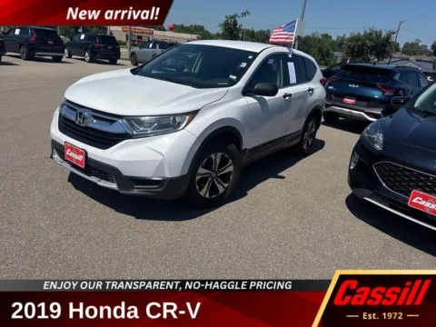White 2019 Honda CR-V LX for sale in Cedar Rapids, IA