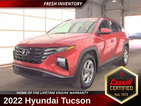 Red 2022 Hyundai Tucson SEL for sale in Cedar Rapids, IA