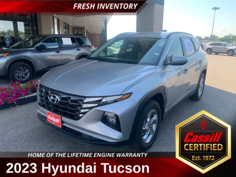 Silver 2023 Hyundai Tucson SEL for sale in Cedar Rapids, IA
