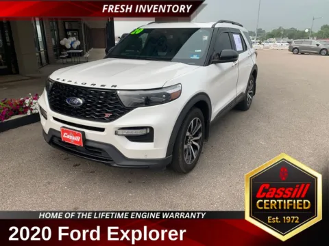 White 2020 Ford Explorer ST for sale in Cedar Rapids, IA