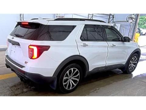 More photos of 2020 Ford Explorer ST at Cassill Motors, IA