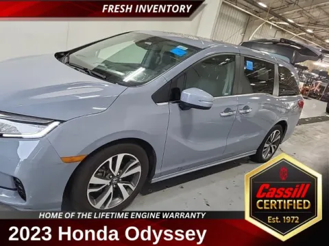 Unknown 2023 Honda Odyssey Touring for sale in Cedar Rapids, IA