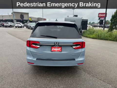 More photos of 2023 Honda Odyssey Touring at Cassill Motors, IA
