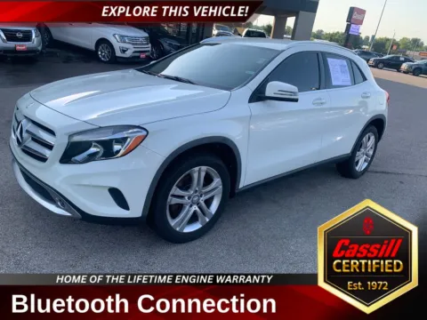 White 2017 Mercedes-Benz GLA 250 for sale in Cedar Rapids, IA