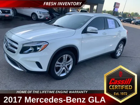 White 2017 Mercedes-Benz GLA 250 for sale in Cedar Rapids, IA