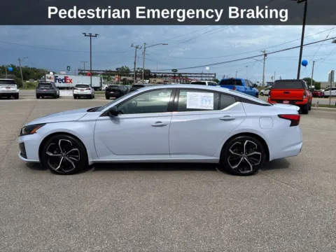 Photos of 2023 Nissan Altima 2.5 SR for sale in Cedar Rapids, IA at Cassill Motors