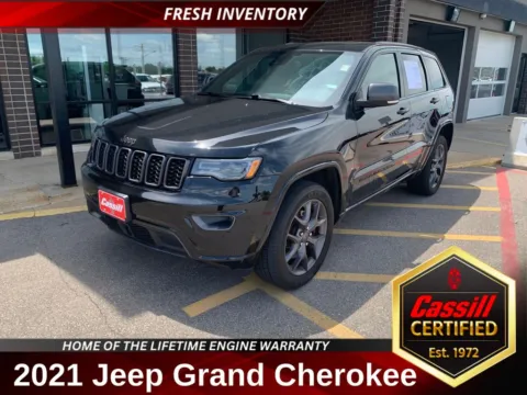 Black 2021 Jeep Grand Cherokee Limited for sale in Cedar Rapids, IA