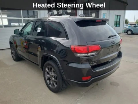 More photos of 2021 Jeep Grand Cherokee Limited at Cassill Motors, IA