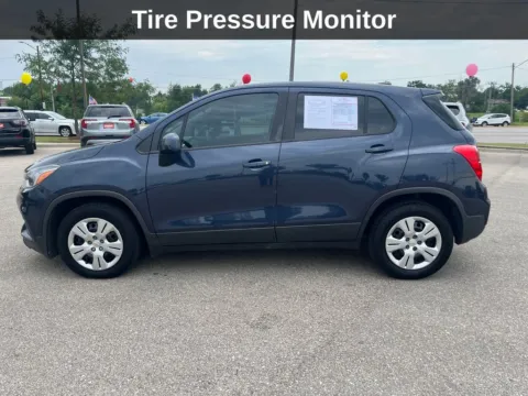 Photos of 2018 Chevrolet Trax LS for sale in Cedar Rapids, IA at Cassill Motors