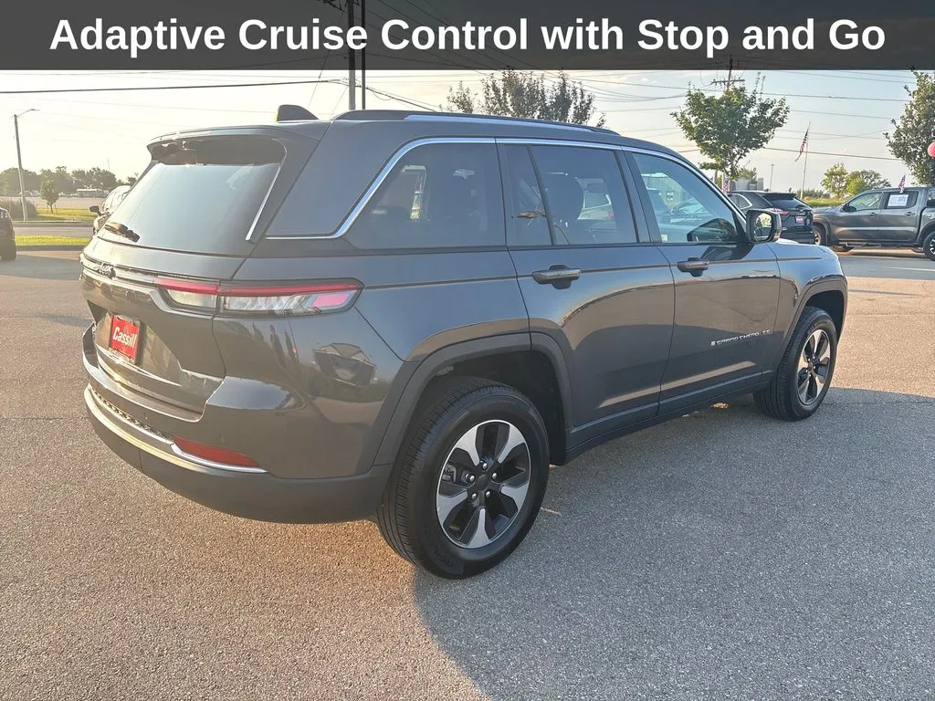 Jeep Grand Cherokee photo 6