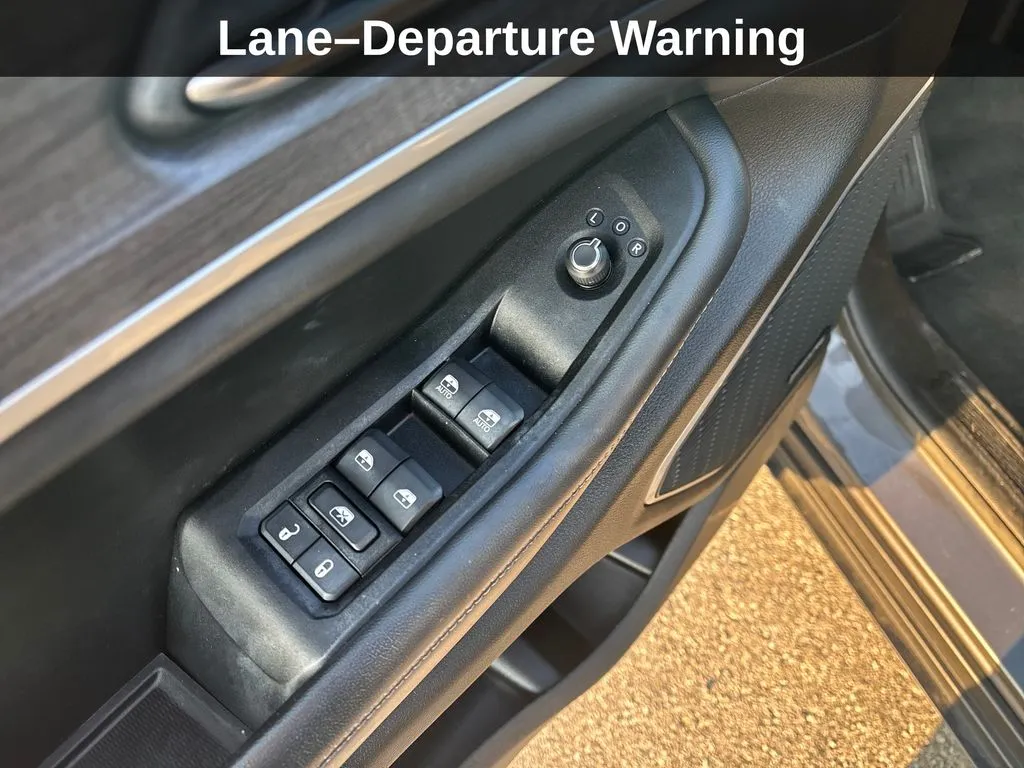 Jeep Grand Cherokee photo 15