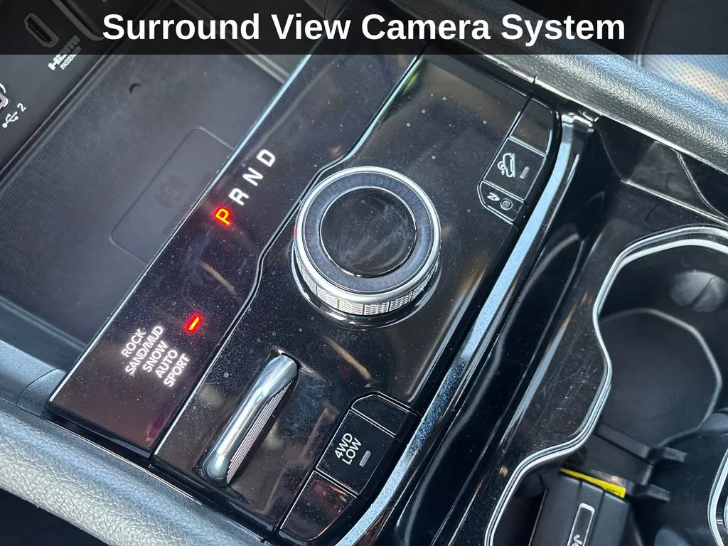 Jeep Grand Cherokee photo 24