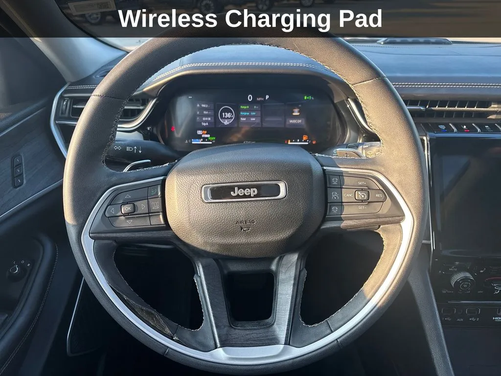 Jeep Grand Cherokee photo 19