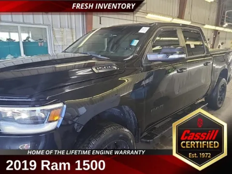 Black 2019 Ram 1500 Big Horn/Lone Star for sale in Cedar Rapids, IA