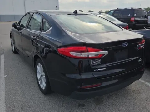 Photos of 2020 Ford Fusion SE for sale in Cedar Rapids, IA at Cassill Motors