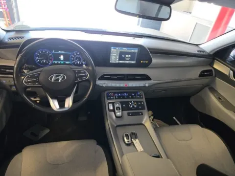 More photos of 2020 Hyundai Palisade SEL at Cassill Motors, IA