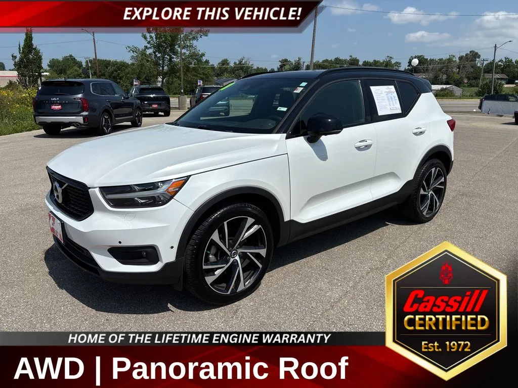 2020 Volvo XC40 R-Design